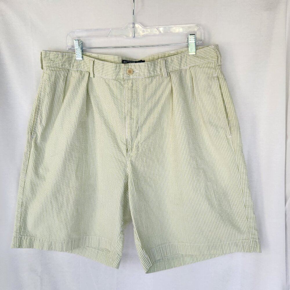 Polo by Ralph Lauren Green/White Seersucker Shorts Size 38